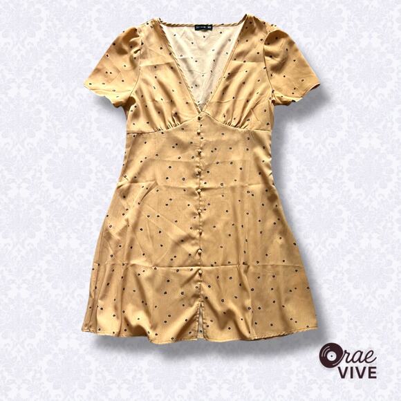 Cotton On Taffy Women’s Dress Medium • Button Detail Skater Style - Picture 1 of 5